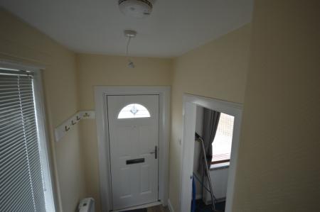 3 bedroom Semi-detached house to let in Hall Park, Abernethy, PH2