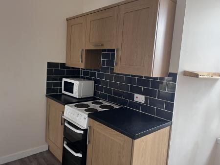 1 bedroom Flat to let in Kirkgate, Perth, PH1