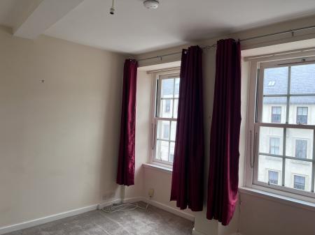 1 bedroom Flat to let in Kirkgate, Perth, PH1