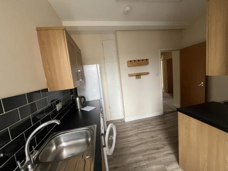 1 bedroom Flat to let in Kirkgate, Perth, PH1