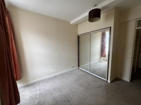 1 bedroom Flat to let in Kirkgate, Perth, PH1