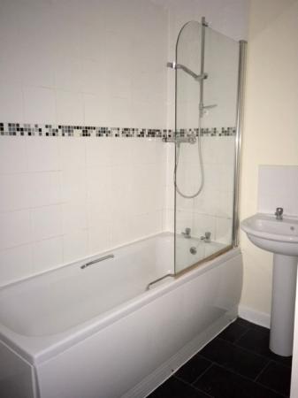 2 bedroom Flat to let in Crieff Road, Perth, PH1