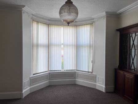 3 bedroom Bungalow to let in Jeanfield Road, Perth, PH1