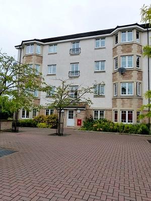Simpson Square, Perth, PH1