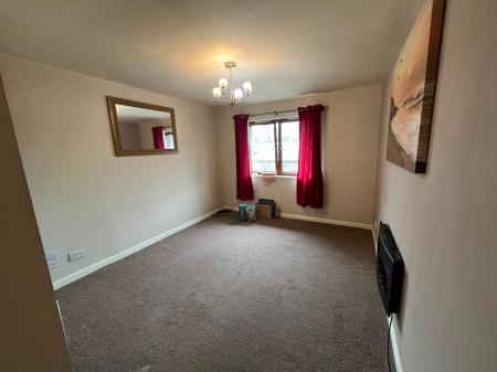 1 bedroom Flat to let in Kings Court, Perth, PH2