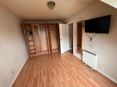 1 bedroom Flat to let in Kings Court, Perth, PH2
