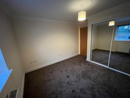 3 bedroom Flat to let in Windsor Terrace, Perth, PH2