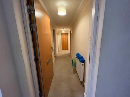 3 bedroom Flat to let in Windsor Terrace, Perth, PH2