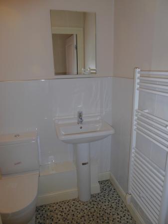 3 bedroom Flat to let in Long Close, Hexham, NE46