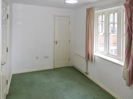 2 bedroom Apartment to let in Bowman Drive, Hexham, NE46