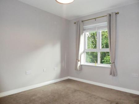 2 bedroom Flat to let in Hackwood Glade, Hexham, NE46