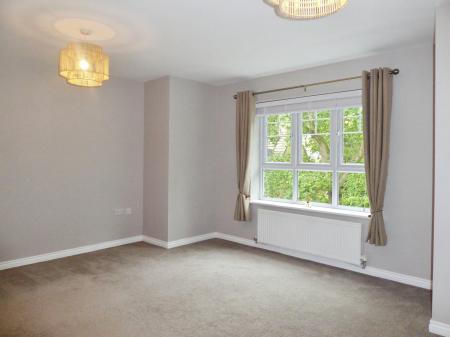 2 bedroom Flat to let in Hackwood Glade, Hexham, NE46