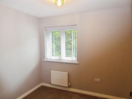 2 bedroom Flat to let in Hackwood Glade, Hexham, NE46