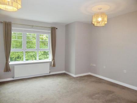 2 bedroom Flat to let in Hackwood Glade, Hexham, NE46