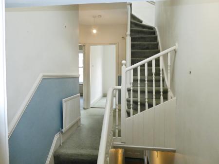 4 bedroom Terraced House to let in Portland Terrace, Hexham, NE46