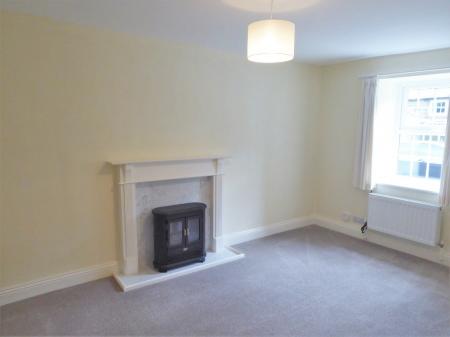2 bedroom Terraced House to let in Crown Court, Haltwhistle, NE49