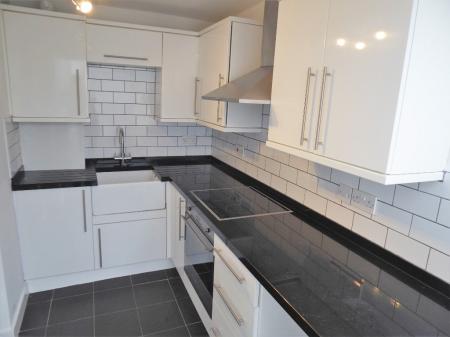 1 bedroom Flat to let in Diamond Square, Hexham, NE46