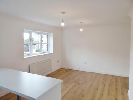 2 bedroom Ground floor flat to let in Castle View, Horsley, NE15