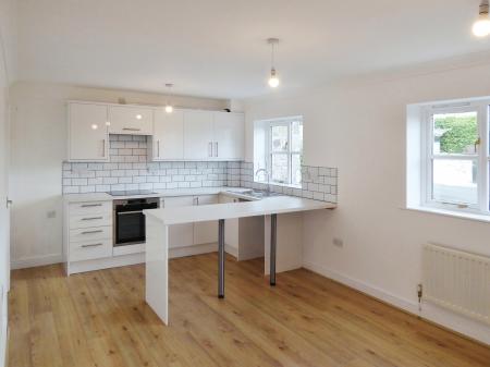 2 bedroom Ground floor flat to let in Castle View, Horsley, NE15