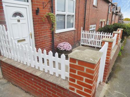 2 bedroom Terraced House to let in Riding Terrace, Mickley, NE43