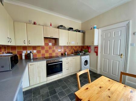 1 bedroom House share to let in Dogsthorpe Road, Dogsthorpe, Peterborough, PE1