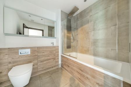 2 bedroom Apartment to let in Fletton Quays, Fletton Quays, Peterborough, PE2