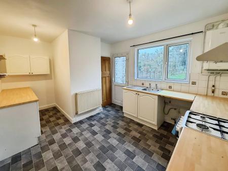 3 bedroom Terraced House to let in Montagu Road, Walton, Peterborough, PE4