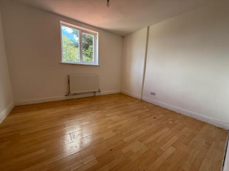 6 bedroom Detached house to let in Priory Road, West Town, Peterborough, PE3