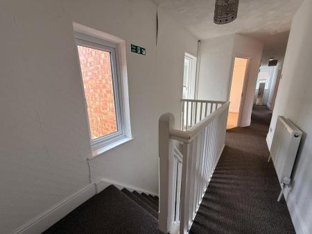 6 bedroom Detached house to let in Priory Road, West Town, Peterborough, PE3