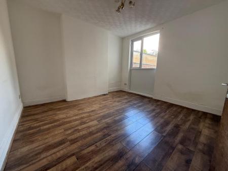 6 bedroom Detached house to let in Priory Road, West Town, Peterborough, PE3