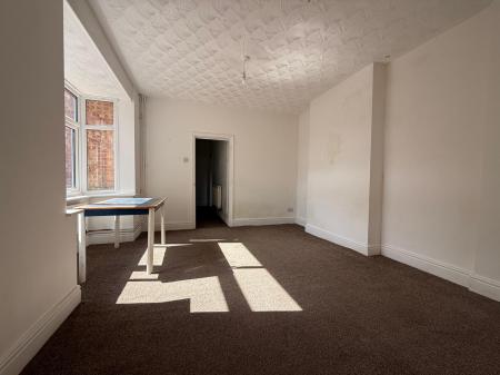 6 bedroom Detached house to let in Priory Road, West Town, Peterborough, PE3