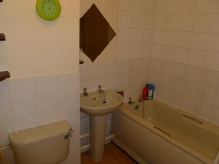 2 bedroom Flat for sale in Hadrians Court, Fletton, Peterborough, PE2