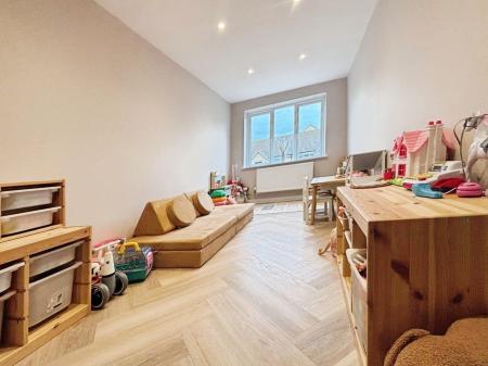 3 bedroom Detached house for sale in Jubilee Street, Market Deeping, PE6