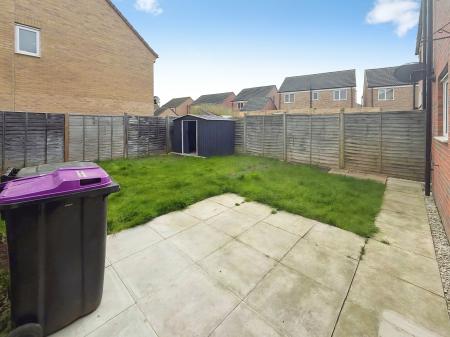 3 bedroom Detached house for sale in Jubilee Drive, Market Deeping, PE6