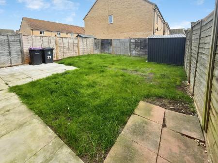 3 bedroom Detached house for sale in Jubilee Drive, Market Deeping, PE6