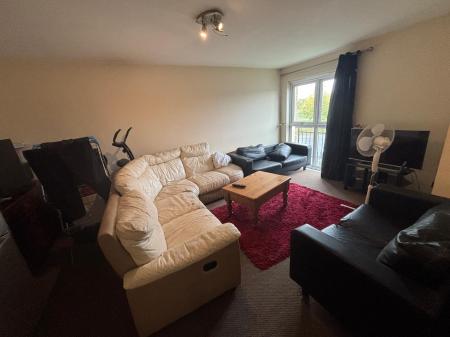 2 bedroom Flat for sale in Lime Kiln Close, West Town, Peterborough, PE3