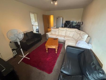 2 bedroom Flat for sale in Lime Kiln Close, West Town, Peterborough, PE3