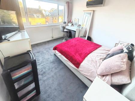 4 bedroom Detached house for sale in New Row, Deeping St James, PE6