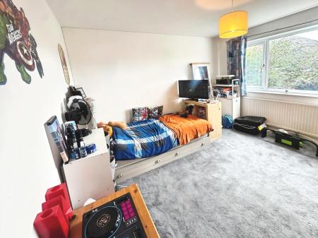 4 bedroom Detached house for sale in New Row, Market Deeping, PE6