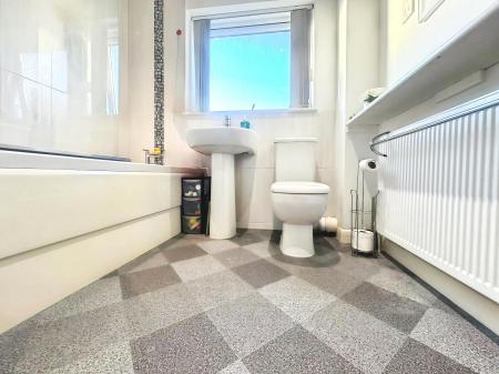 4 bedroom Detached house for sale in New Row, Deeping St James, PE6