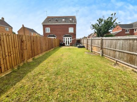 3 bedroom Semi-detached house for sale in Reedland Way, Hampton Vale, Peterborough, PE7