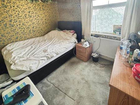 4 bedroom Detached house for sale in Walcot Walk, Peterborough, PE3