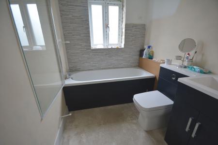 2 bedroom Terraced House for sale in Walton Park, Peterborough, PE4