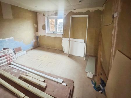 2 bedroom Terraced House for sale in Walton Park, Peterborough, PE4