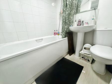 2 bedroom Terraced House for sale in Windsor Avenue, Walton, Peterborough, PE4