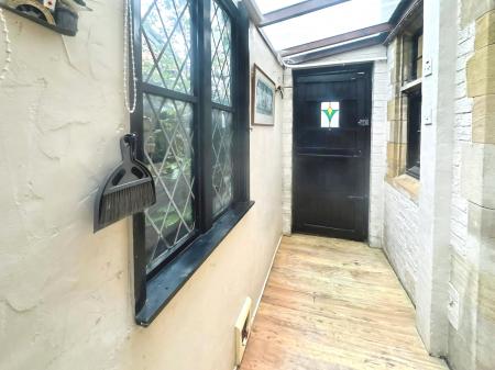 2 bedroom Character Property for sale in Wisbech Road, Thorney, PE6