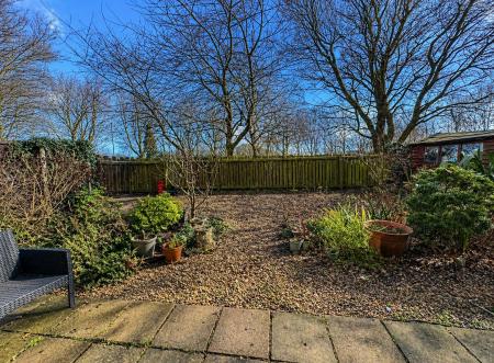 4 bedroom Detached house for sale in Derwood Grove, Werrington, Peterborough, PE4