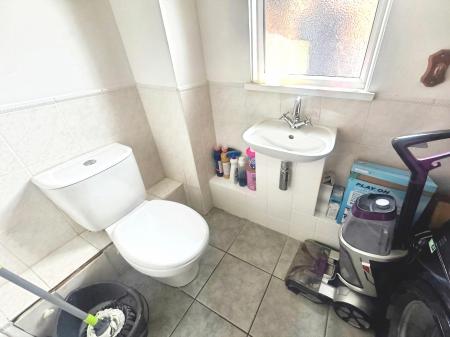 4 bedroom Detached house for sale in Derwood Grove, Werrington, Peterborough, PE4