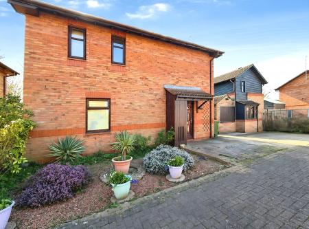 Derwood Grove, Werrington, Peterborough, PE4