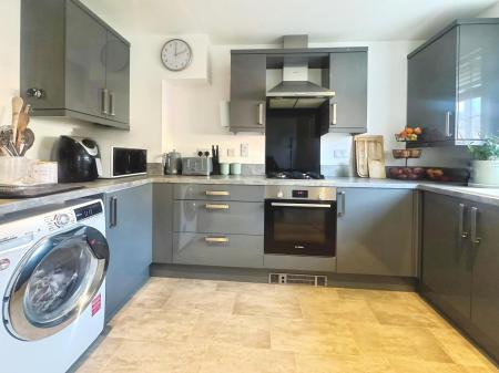 3 bedroom Semi-detached house for sale in Deer Park Way, Thorney, PE6